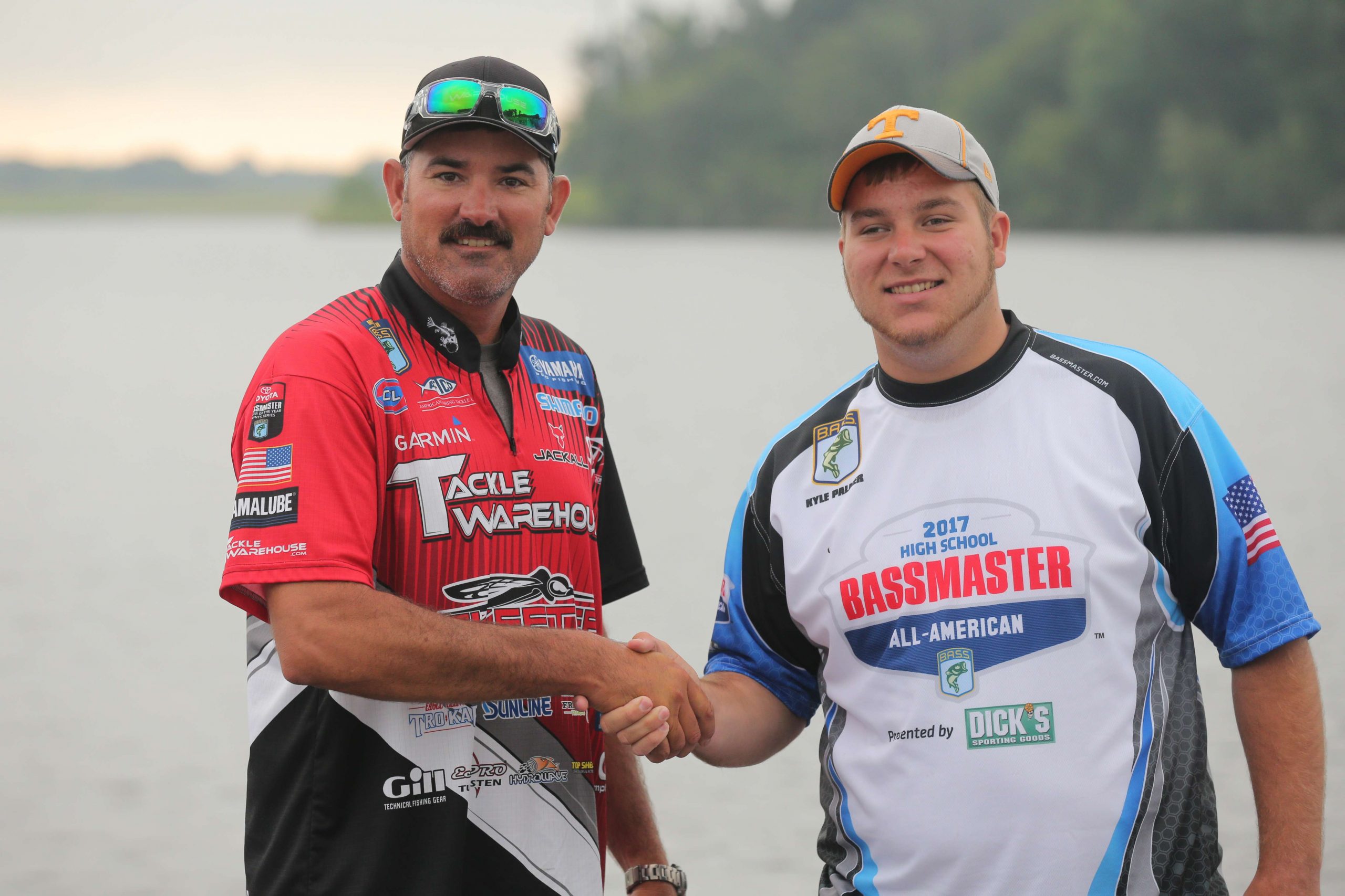 Grubbin' with Jared Lintner at Lopez Lake - Tackle Warehouse Pro's  Pointer's 