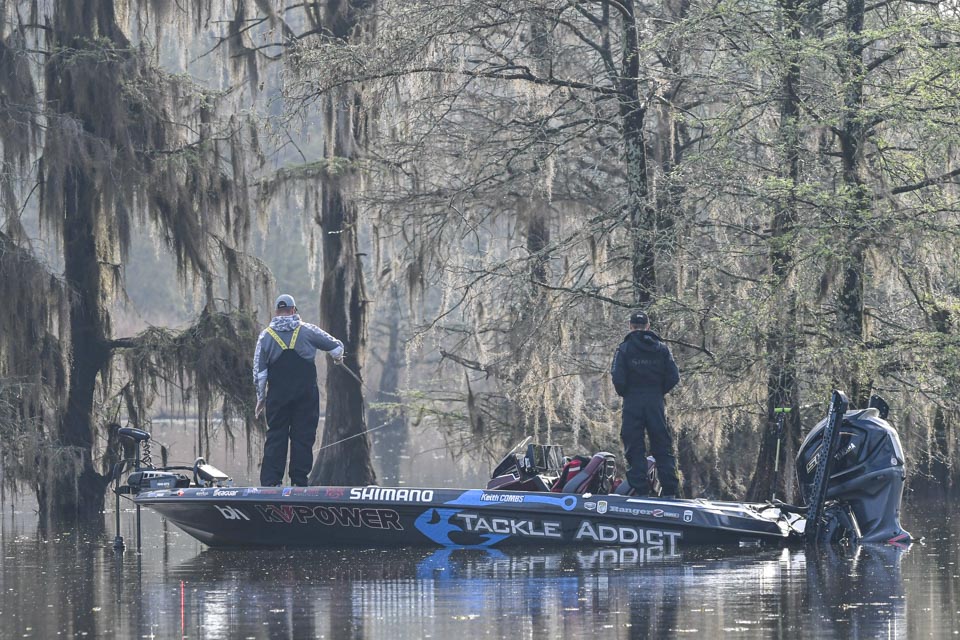 Catchin' em early in 'The Jungle' - Bassmaster