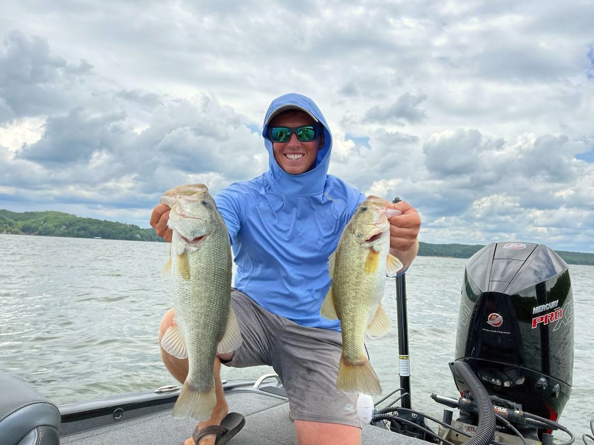 Alex Redwine with a nice cull - Bassmaster