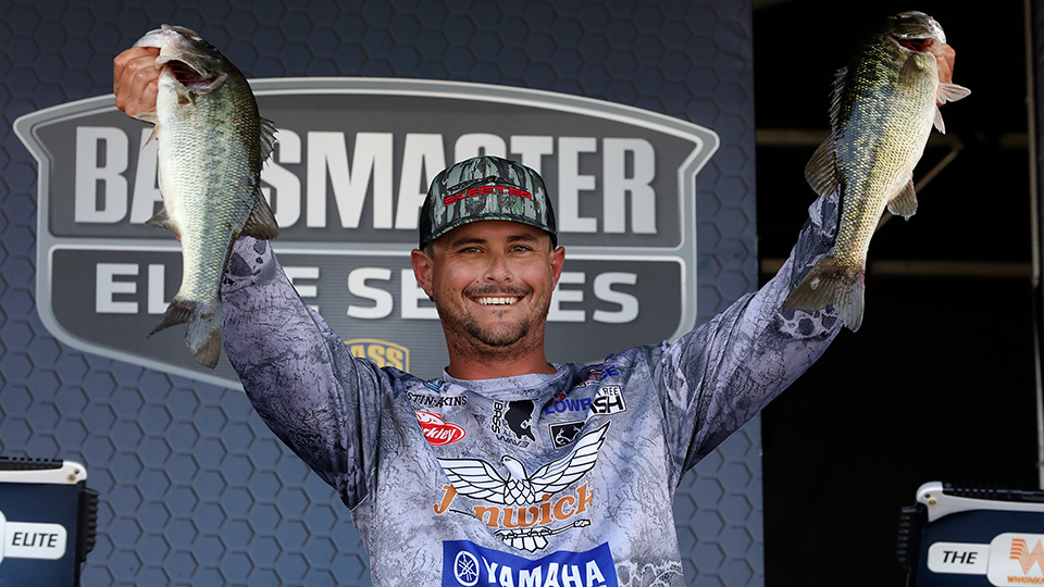 Beginner's Tacklebox: Justin Atkins - Bassmaster