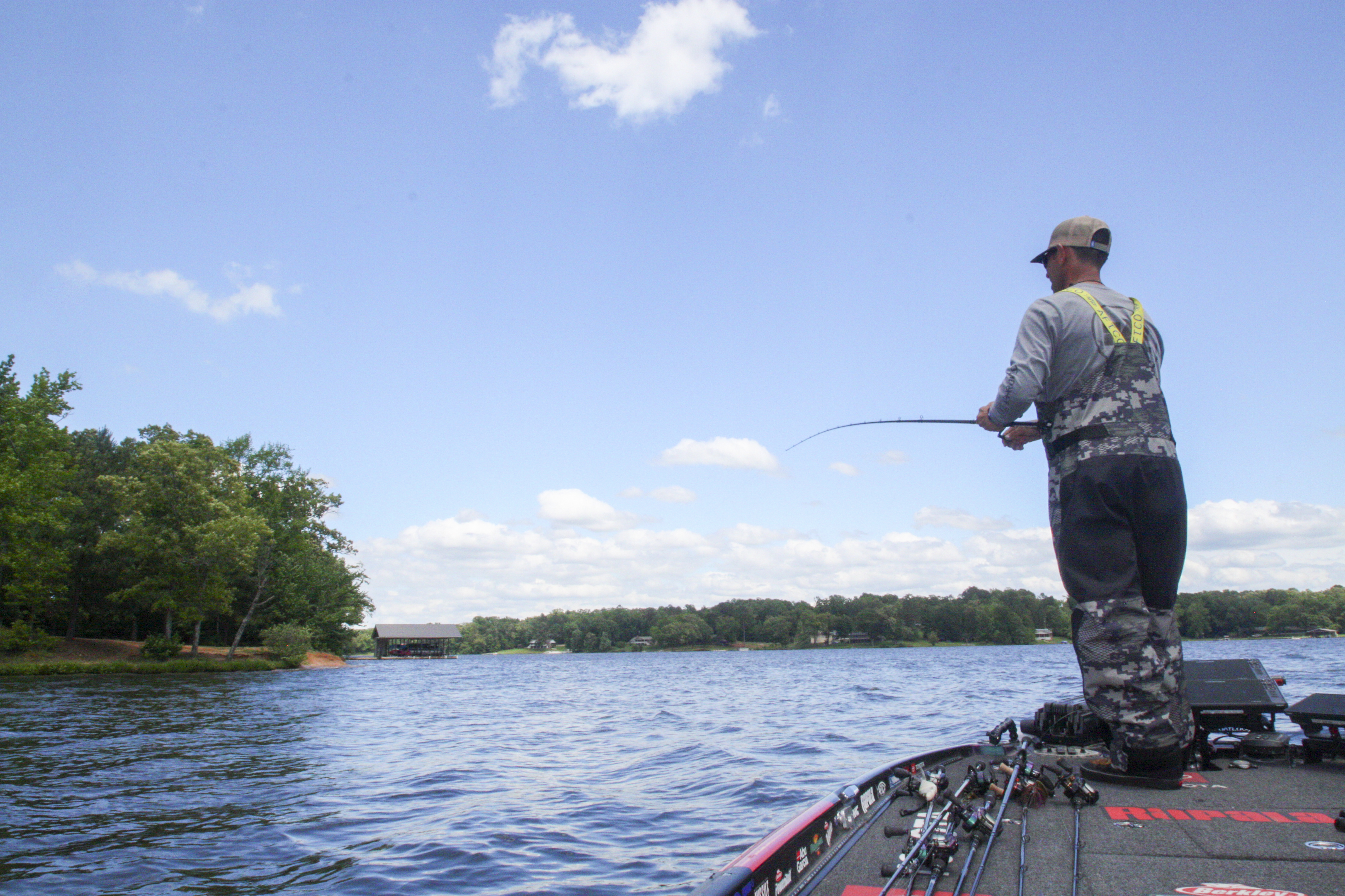 Power Finesse Jigging with Mike Iaconelli
