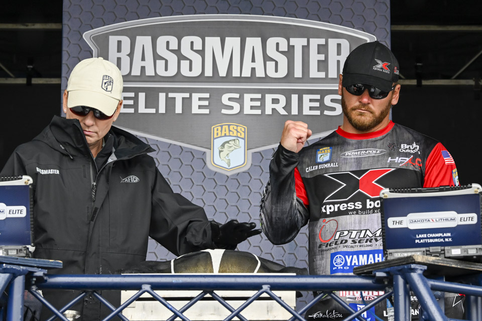 Day 2 weigh-in at Champlain - Bassmaster