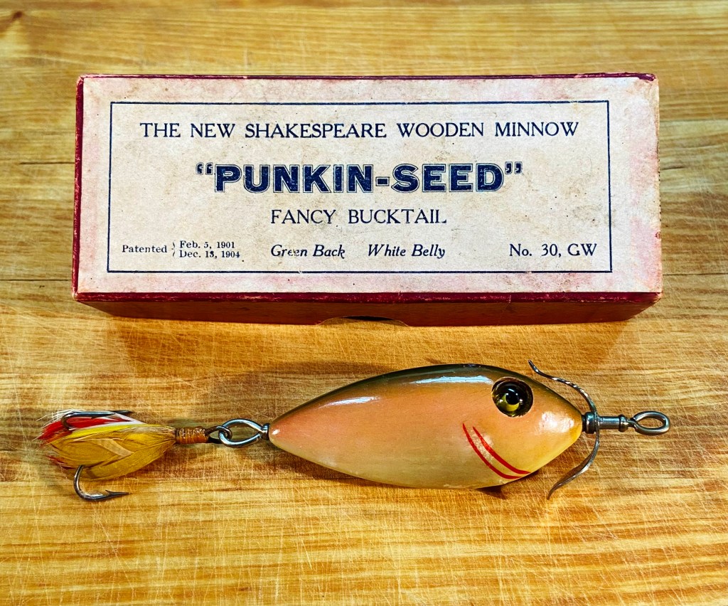 Vintage SOUTH BEND Woodpecker Fishing Lure 4 1/2 Red Top Three Hooks fishing  Tackle Bait Gift for Dad Rustic Decor Fishing Theme 