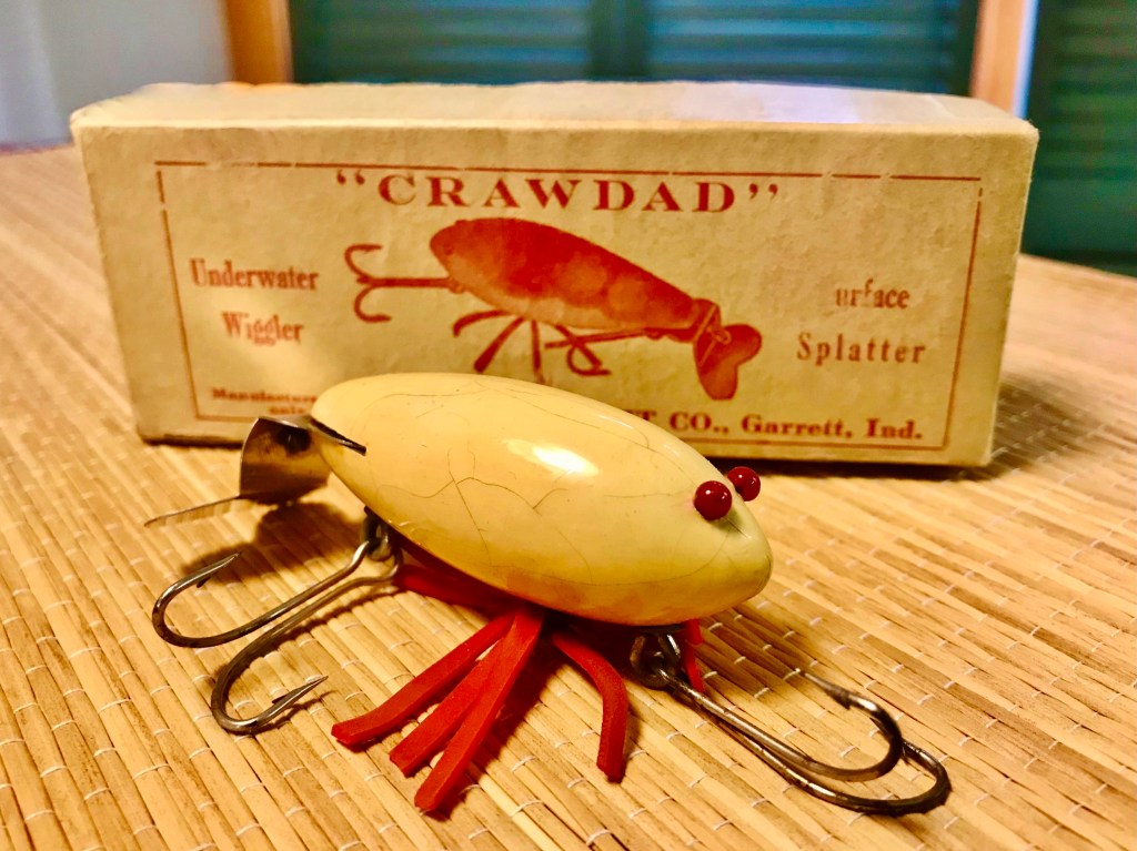 Vintage wooden Fishing Lures Mixed lot plus other items. See picture for  detailsGrace Chiropractic Center